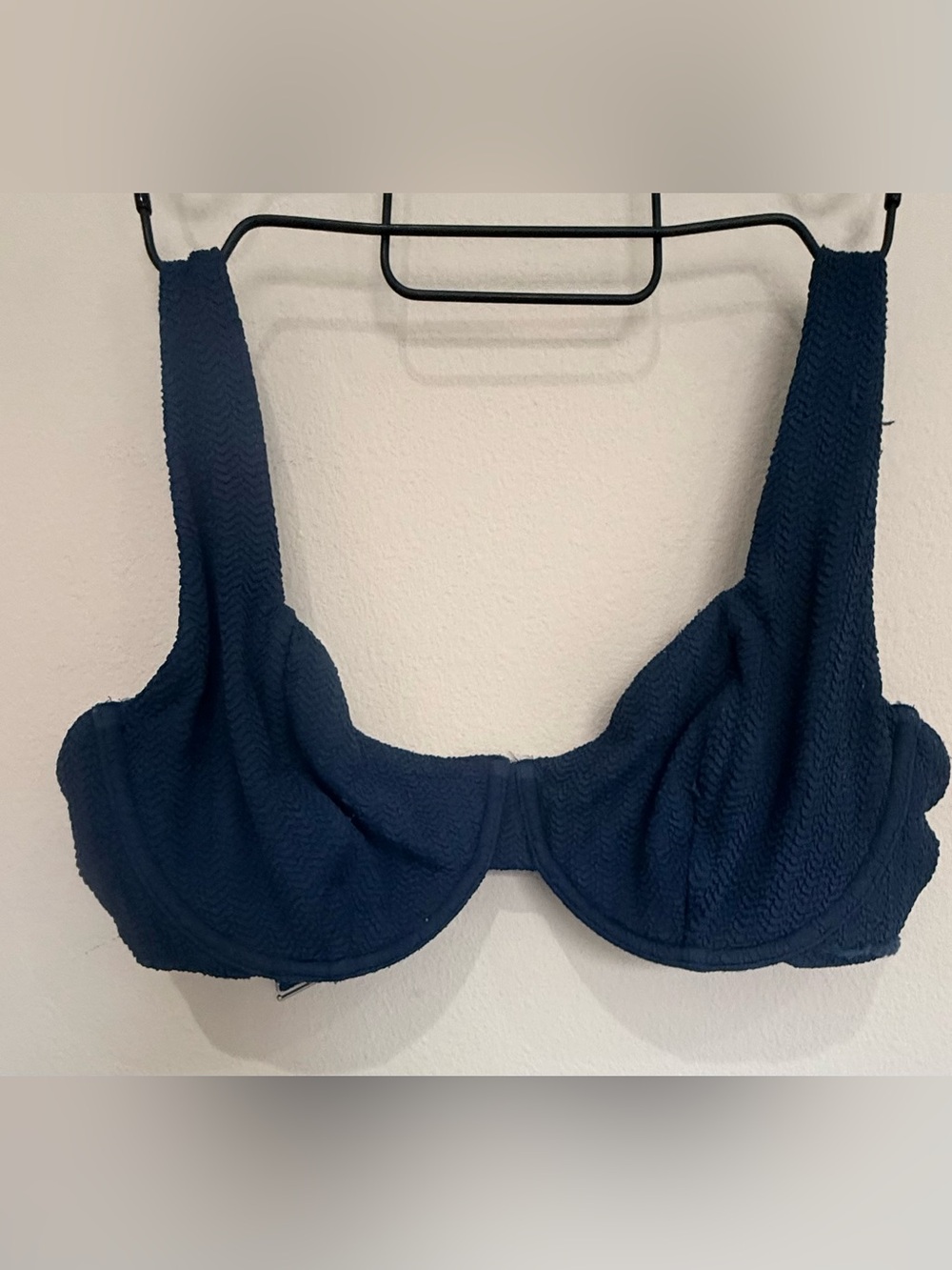 Abercrombie Curve Love Navy Textured Underwire Bikini Top Size Small